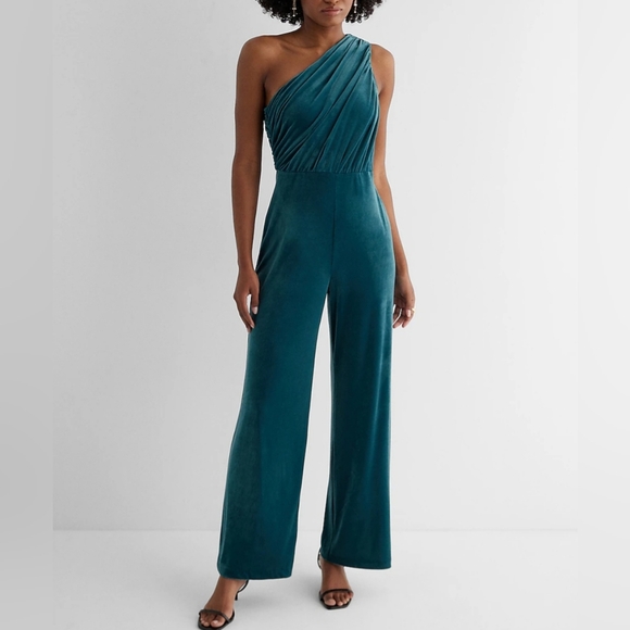 EXPRESS- Velvet- 1 Shoulder- Forrest Green Jumpsuit! Small/Medium - Picture 4 of 7